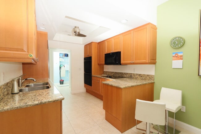 Photo - 411 N New River Dr E Unidad 201