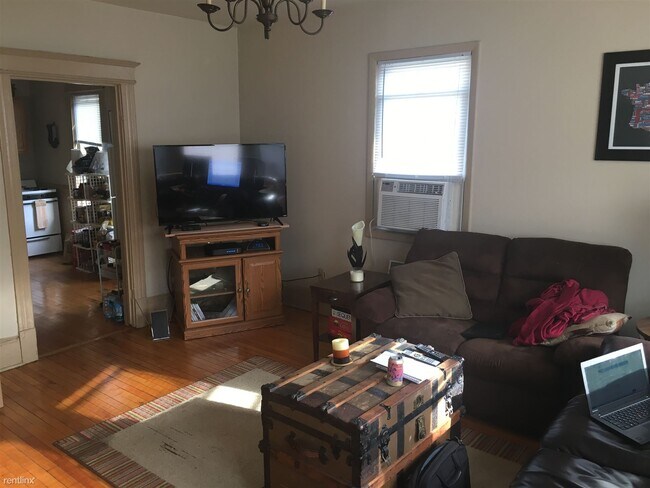 Photo - 2 br, 1 bath 4plex - 1818 N Pulaski St Unit 3