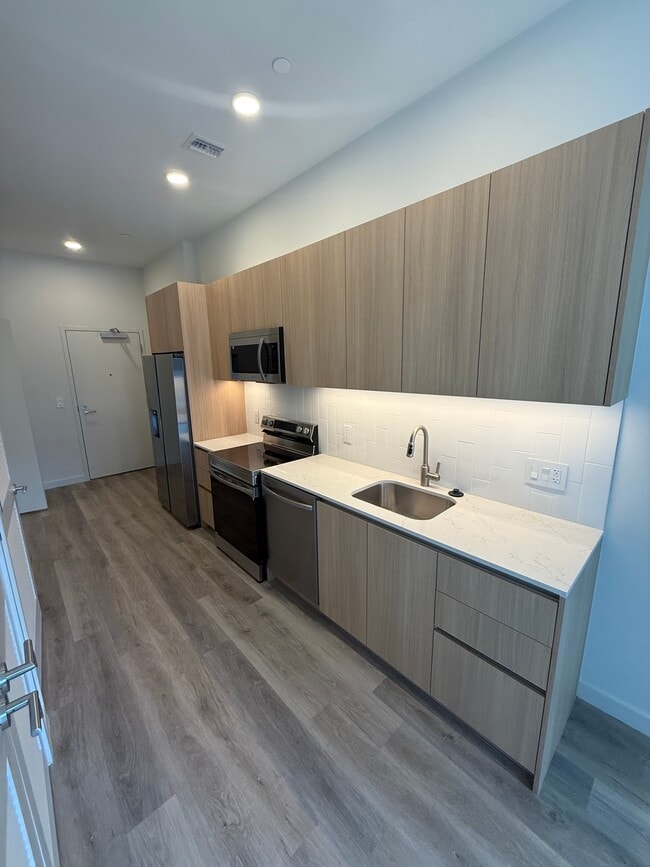 Photo - 145 NW 31st St Unit S1