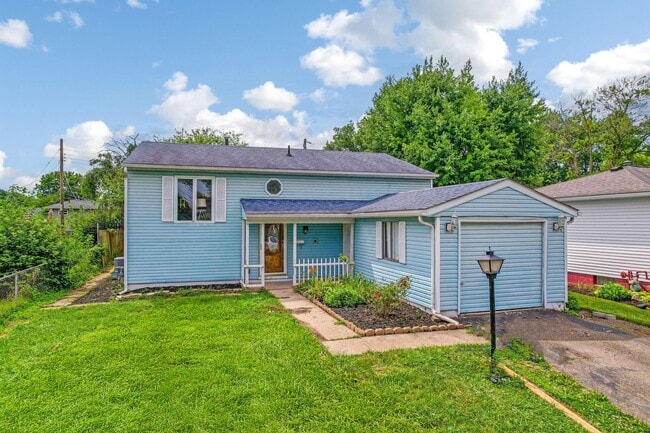 Photo - 3747 Christie Rd W