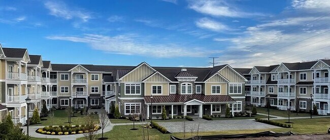 Woodcrest at Berkeley Heights - 55+