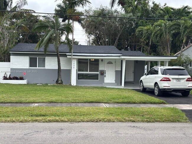 Photo - 1426 Arthur St Casa