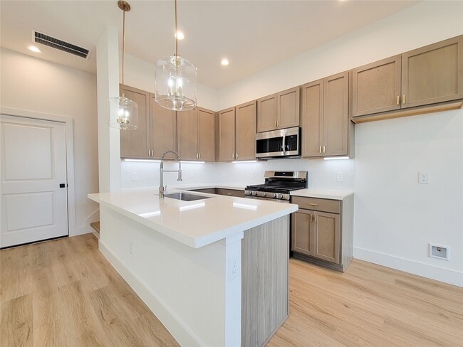 Photo - 1542 W Tidwell Rd