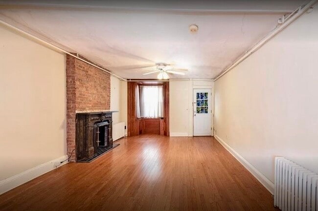 Photo - 343 1/2 8th St