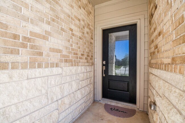 Photo - 26610 Coast Redwood Dr