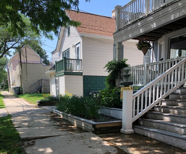 Photo - 1873 N Astor St