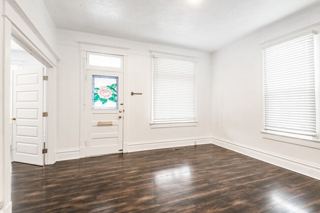 Photo - 78 Southgate Ave