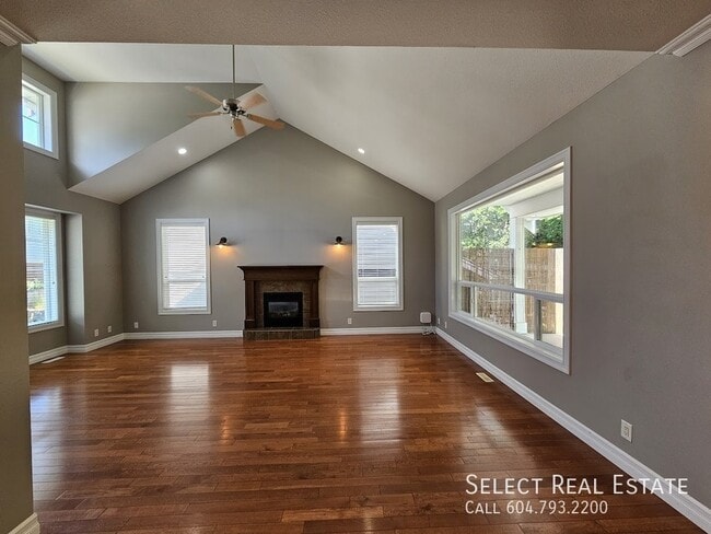 Photo - 45957 Sherwood Dr