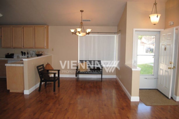 Photo - Cute Home in Antelope for Rent!