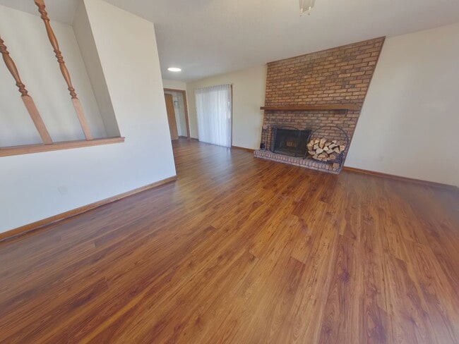 Photo - 1856 N Meridian Ave