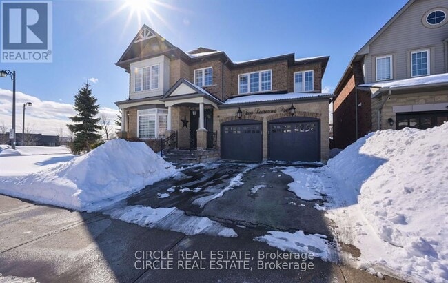 Photo - 2 Learmont Ave