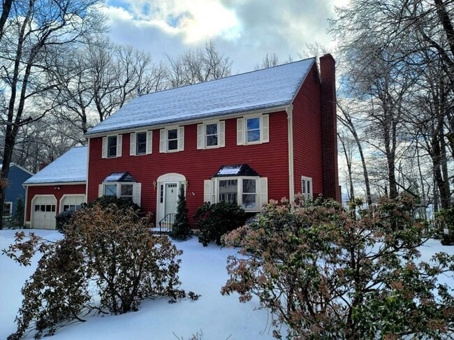 Photo - 23 Tattan Farm Rd