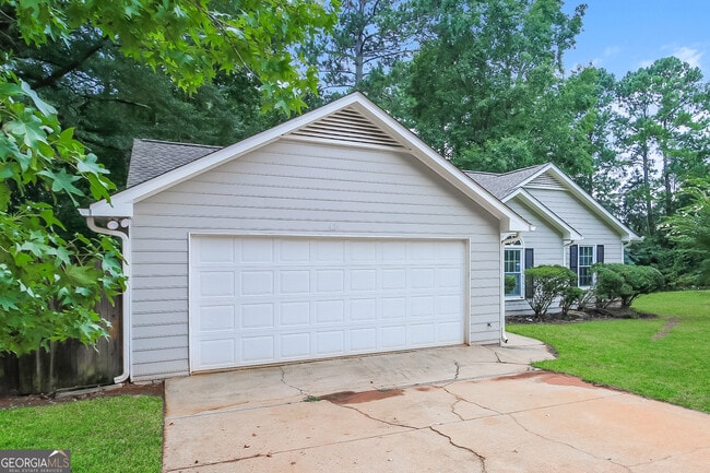 Photo - 420 Rosehill Dr