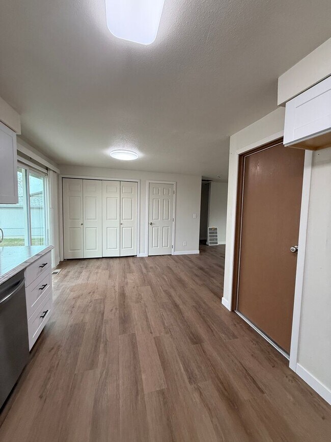 Photo - 1206zi-S Unidad B