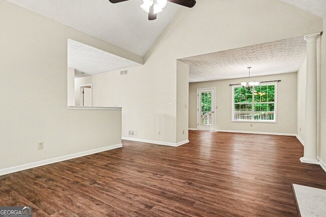Photo - 181 N Springs Dr