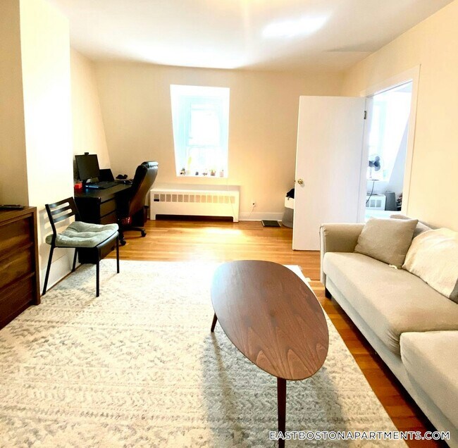 Photo - 234 Lexington St Unit 3