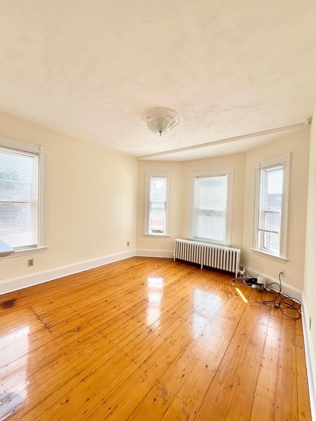 Building Photo - 86 South St Unit 2 Rental