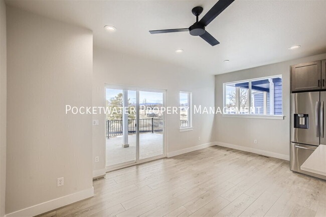 Photo - 1335 Baker St