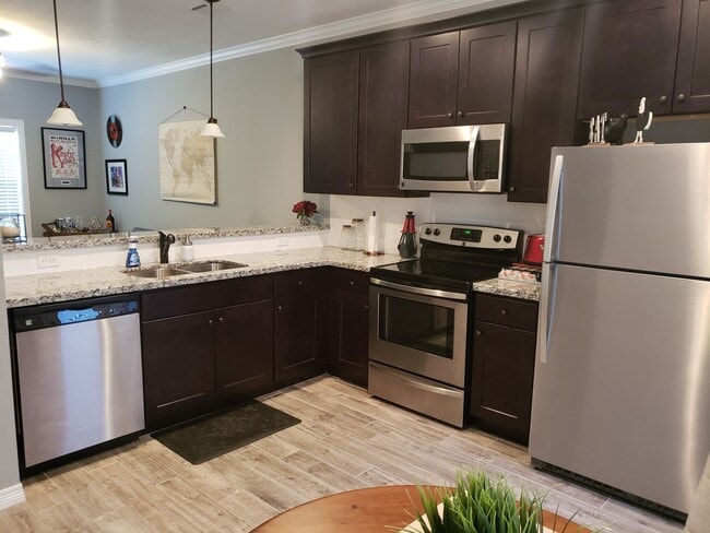 Photo - 301 Southwest Pkwy Unidad 328