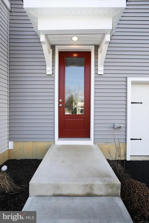 Photo - 65 Basswood St