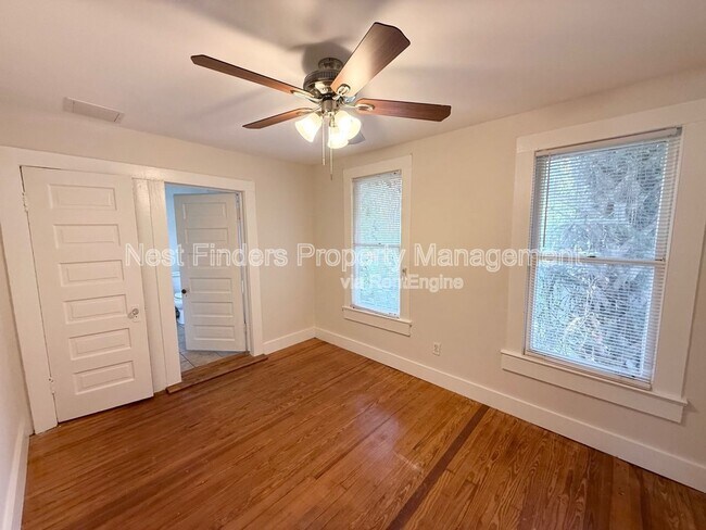 Photo - 2145 Oak St Apartamento