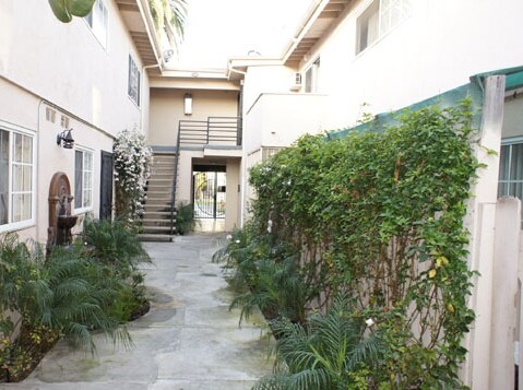 Photo - 3638 Midvale Ave