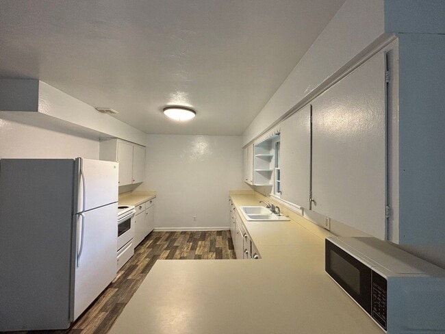 Photo - 3 Bed/ 1 Bath - Single Family Home