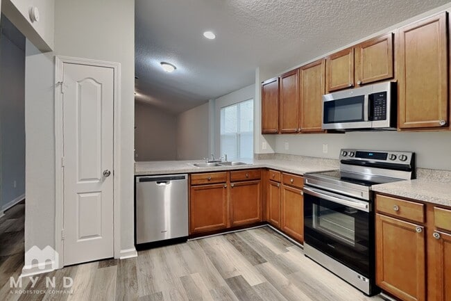 Photo - 11053 Campus Heights Ln