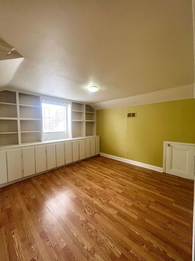 Building Photo - 150-150 Millaudon St Unit 148.5 Rental