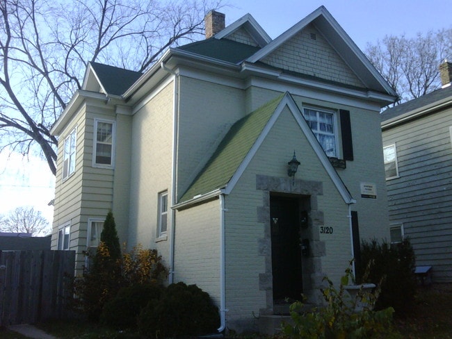 Photo - 3120 Fremont Ave S