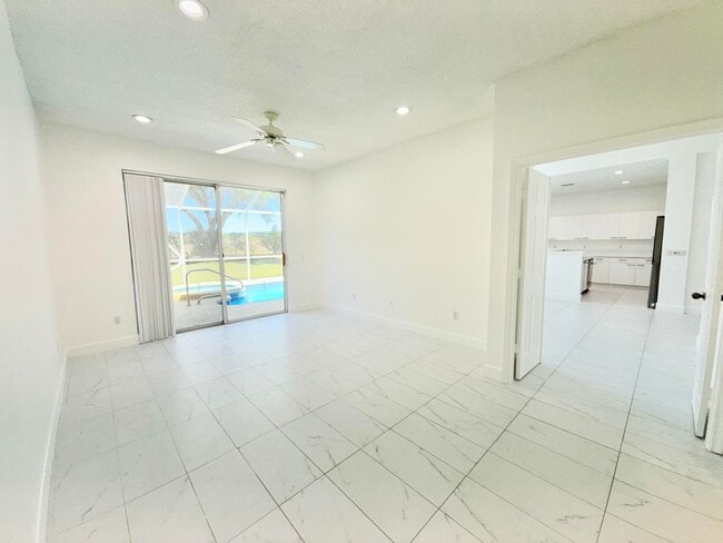 Photo - 10875 Old Bridgeport Ln