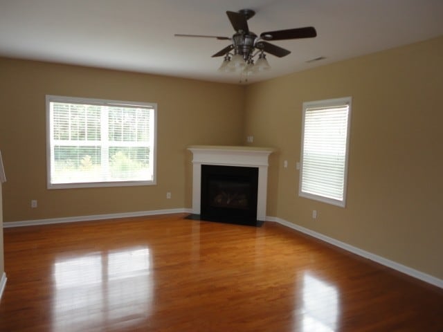 Photo - 210 Goldfinch Ct