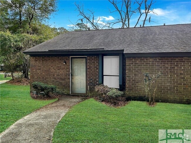 Building Photo - 430 Edgewater Rd Rental