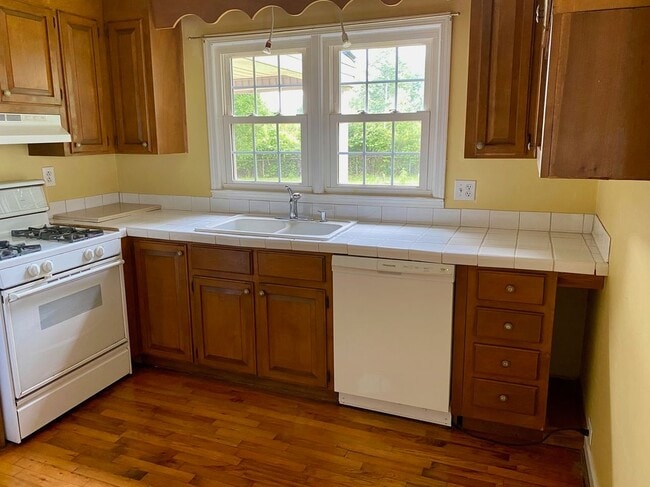 Photo - 112 Pinehurst Dr