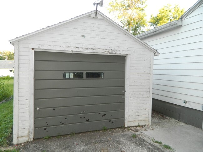 Photo - 219 S 14th St
