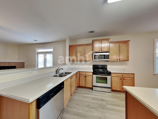 Photo - 1205 Ethans Way