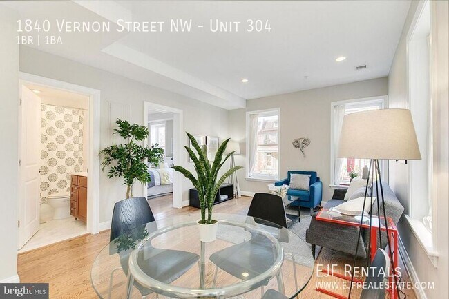 Photo - 1840 Vernon St NW Unit 304