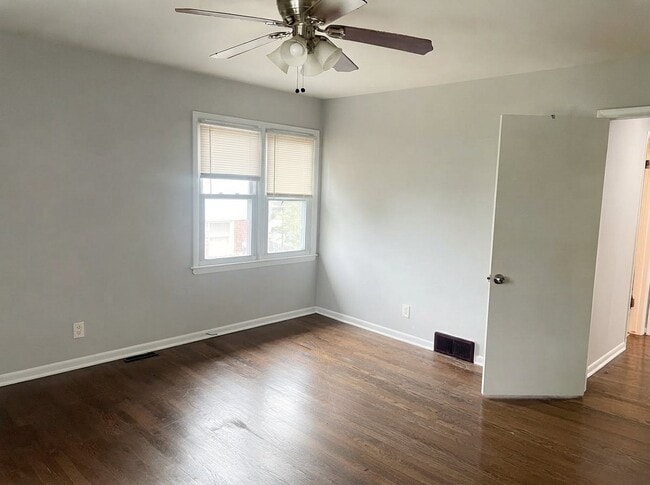 3717 State Line Rd Unit 2