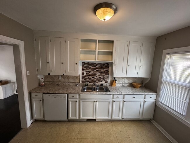 Photo - Gardenia Unit 1009