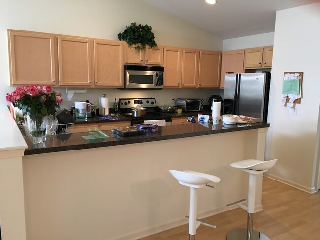 Building Photo - 2912 Signature Blvd Unit 1