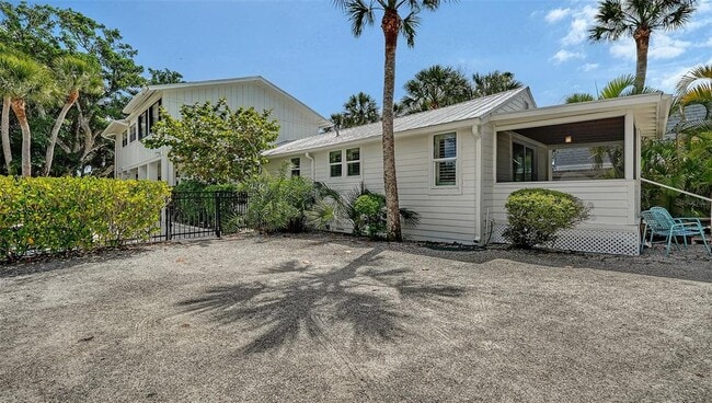Photo - 3708 Sandspur Ln