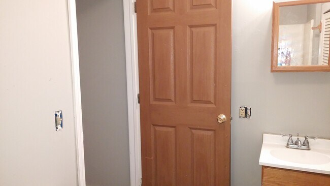 Photo - 501 S Main St Unidad 1