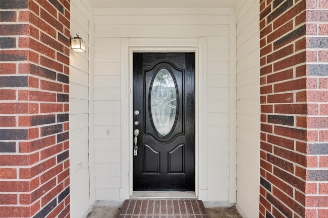 Photo - 16311 Yabbie Dr