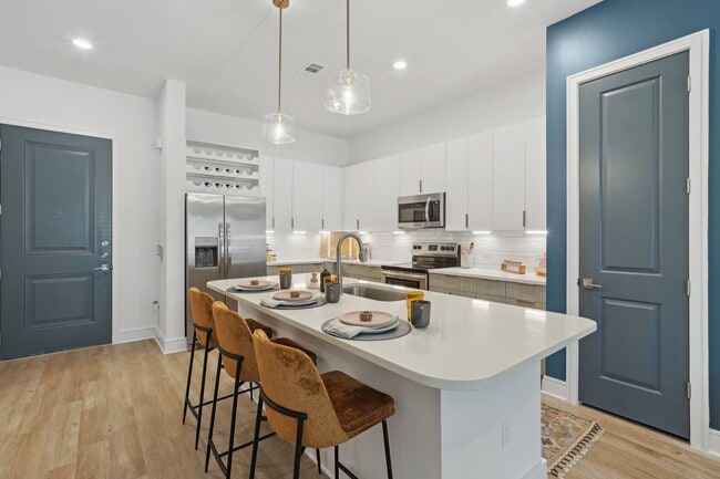 Kitchen - Brea Lakewood Ranch Rental