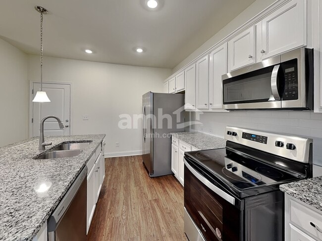 Photo - 6233 Bridlewood Ln