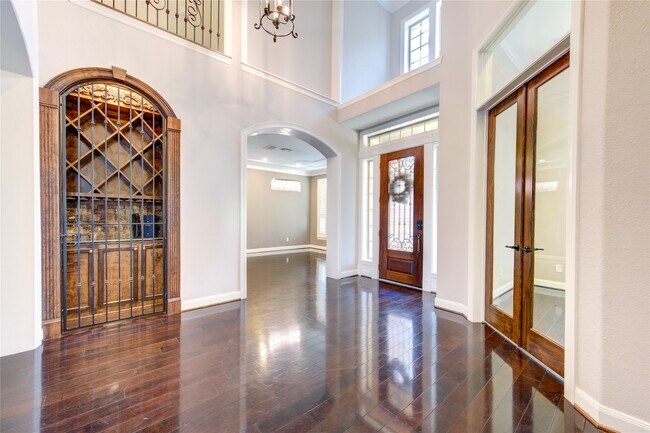 Photo - 4711 Derbywood Glen Ln