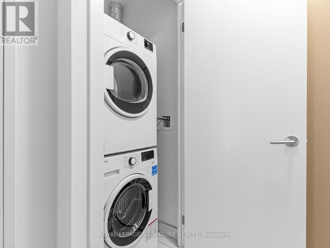 Photo - 5 Quarrington Ln Unit 1401