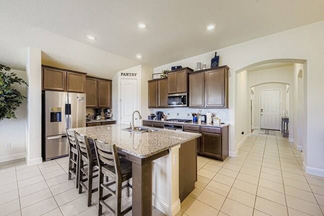 Photo - 5709 Broad Bay Ln