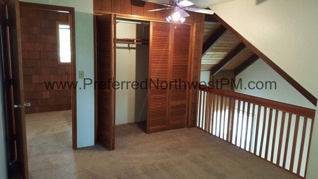 Photo - 2233 Monterey Ln