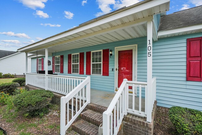 Photo - 105 Twin Creeks Dr